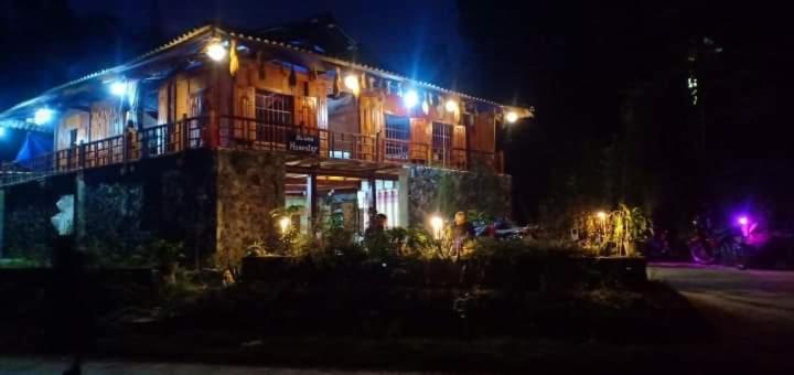 Du Gia Nalien View Homestay Lang Cac Exterior photo